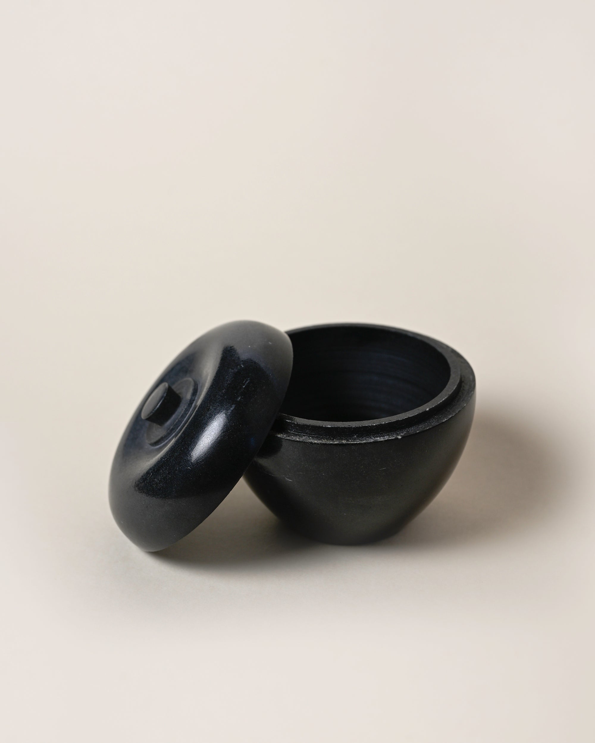 Vintage Basalt Apple Trinket Box