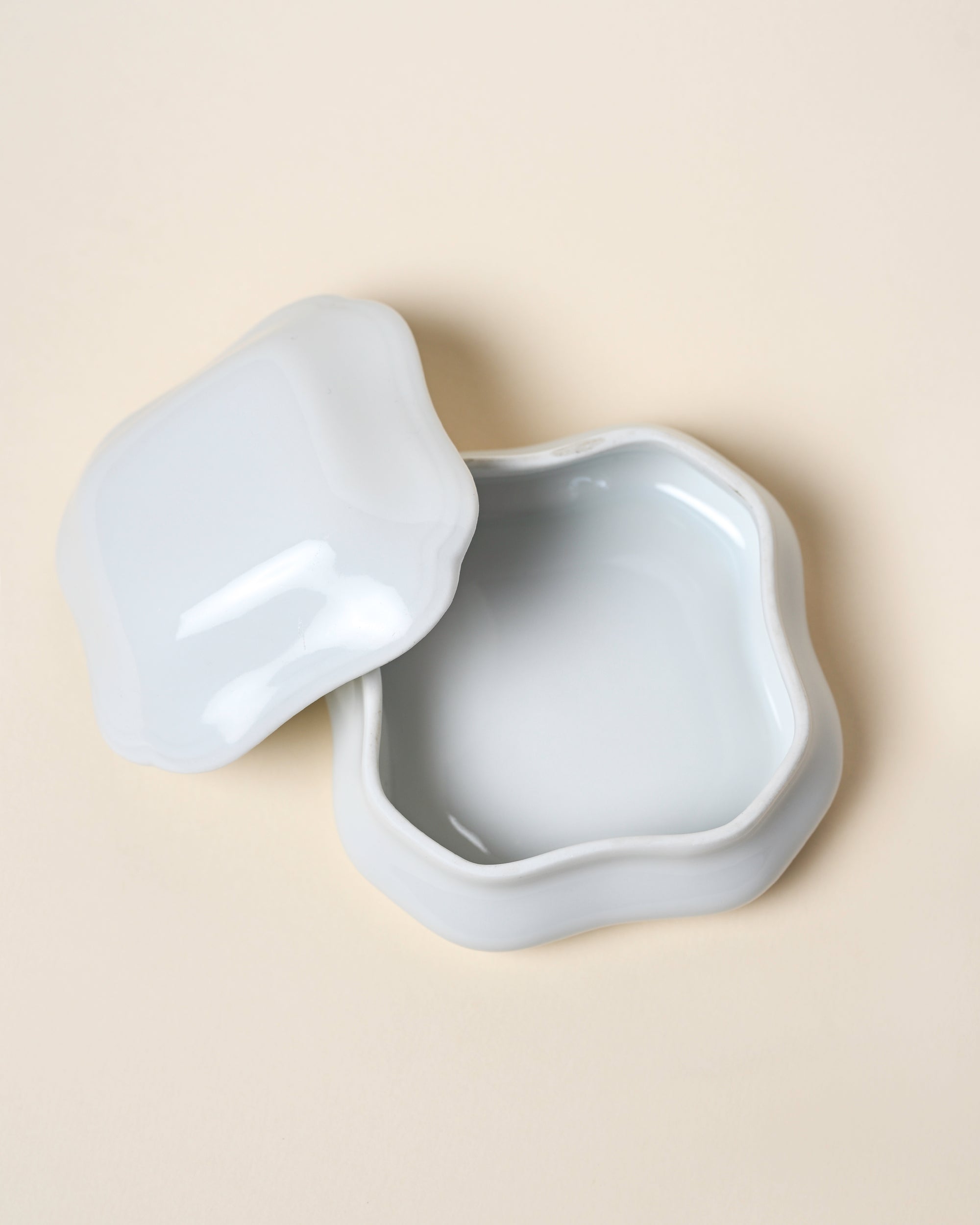 White Porcelain Jewellery Box