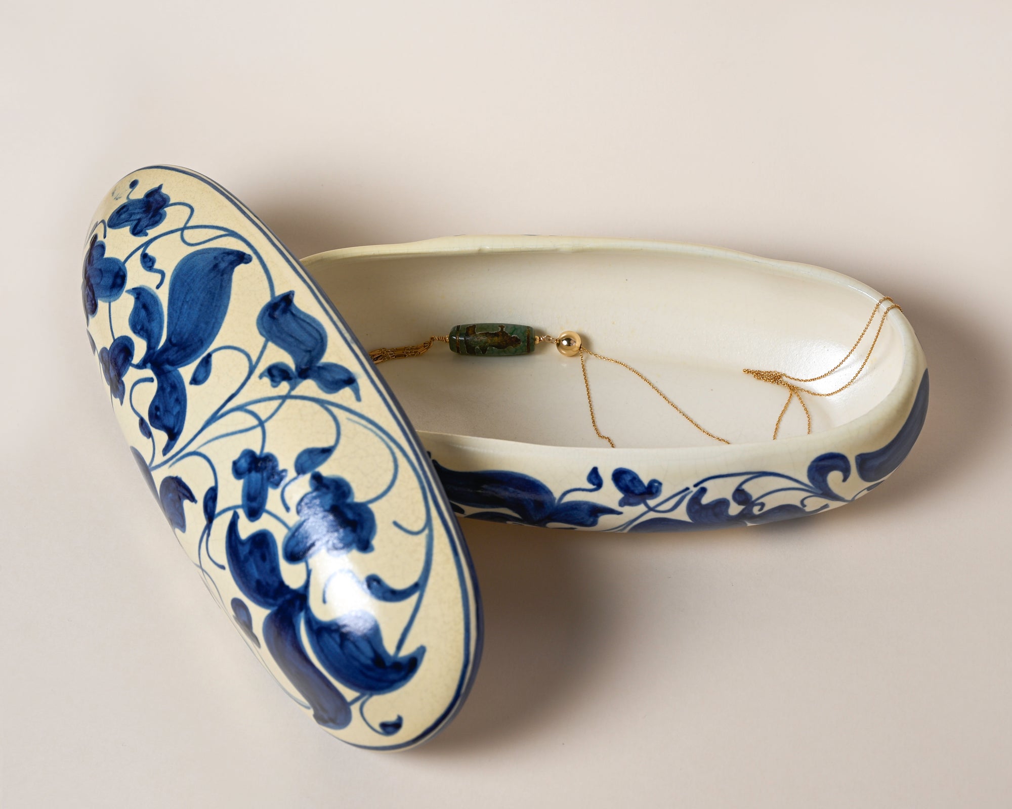 Sicilian Earthenware Lidded Box