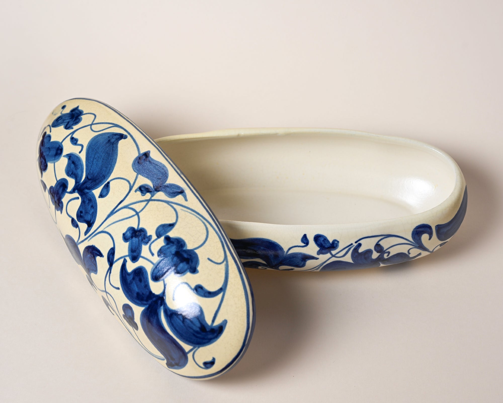 Sicilian Earthenware Lidded Box