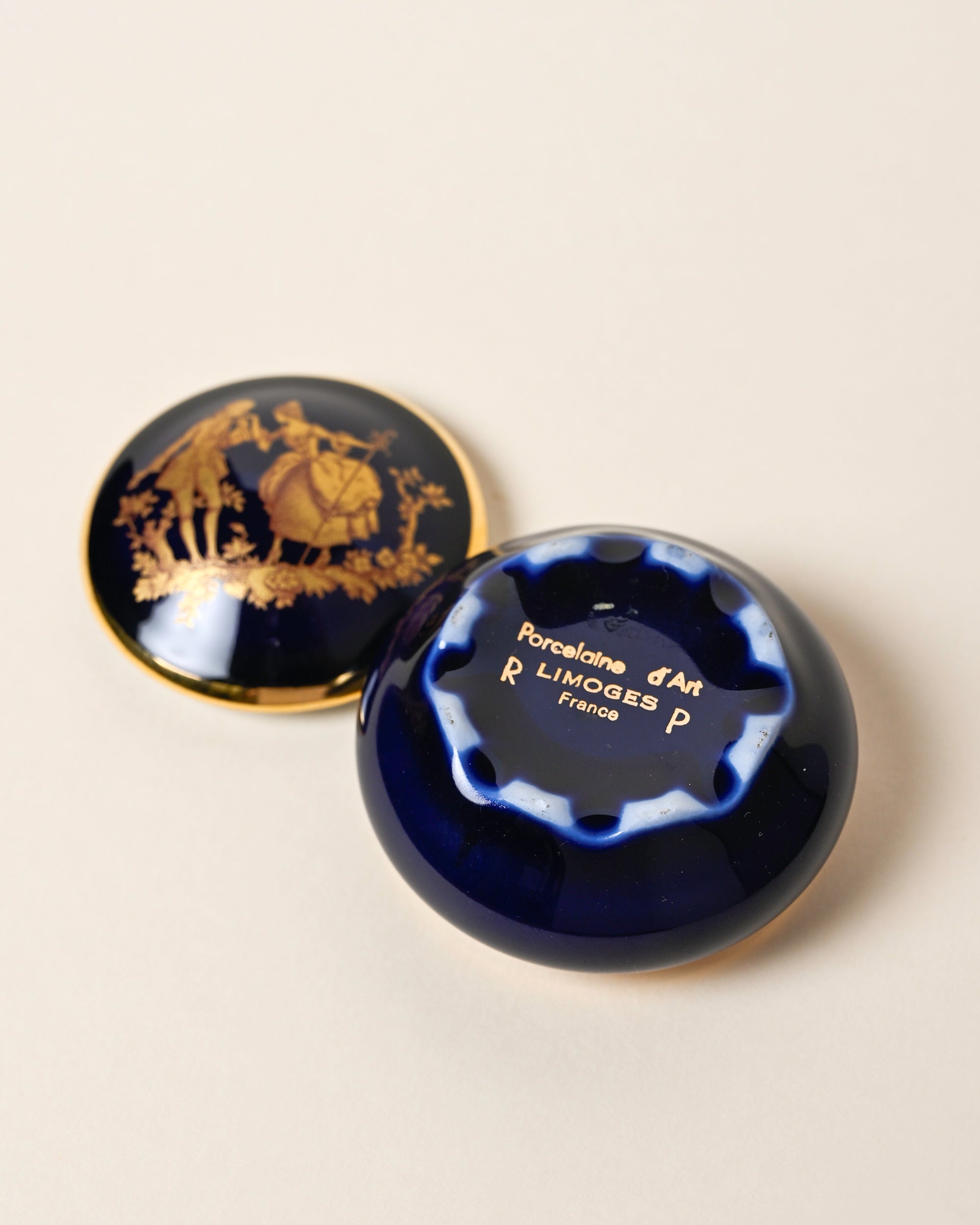 Fragonard Courting Couple Trinket Box