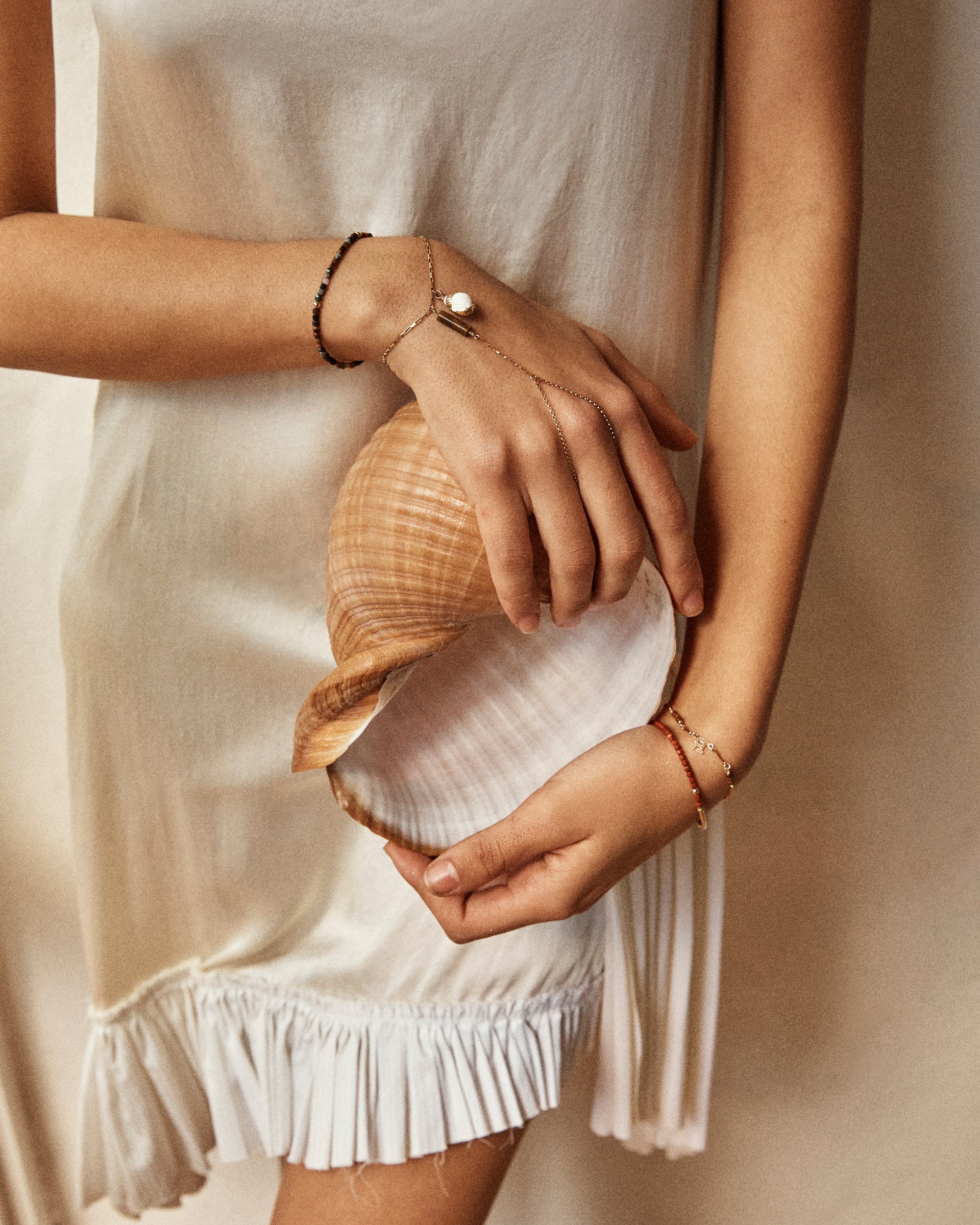 Lee Wristlet