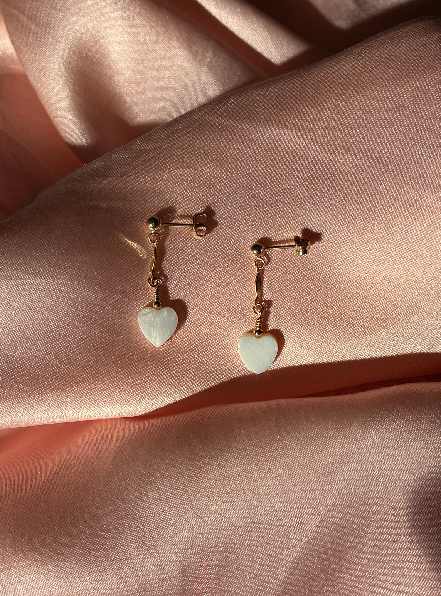 Alma Heart Earring